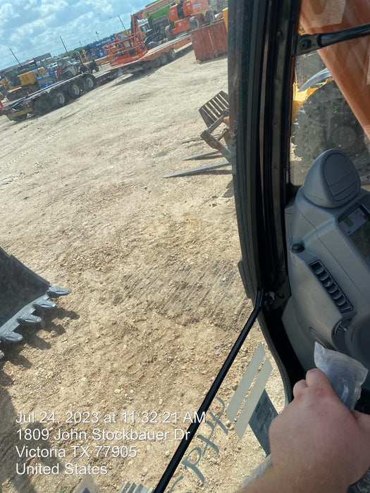 2023 HITACHI ZX210LC-6