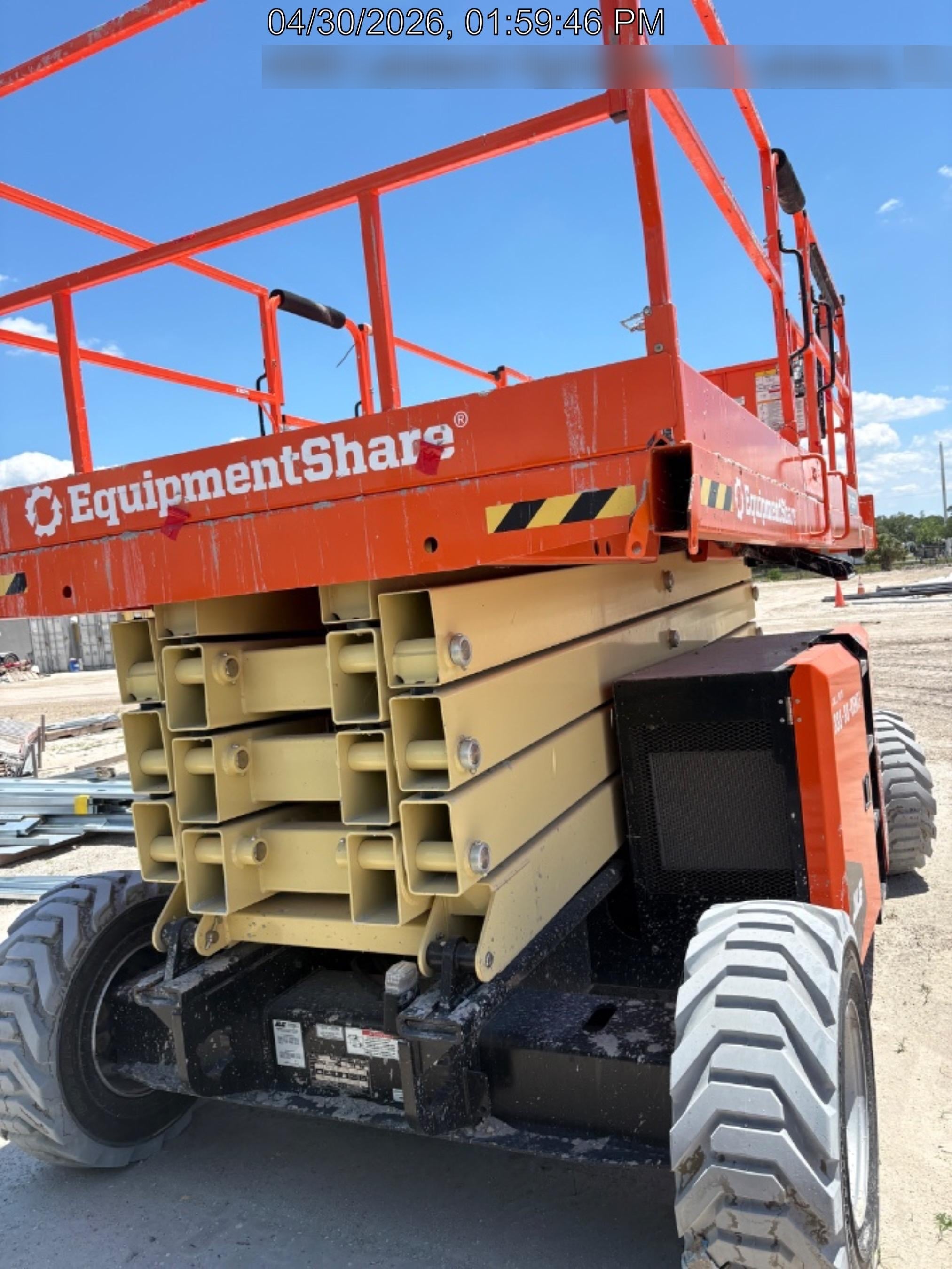 2025 JLG RT4394