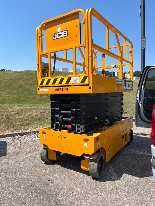 2022 JCB S4046E