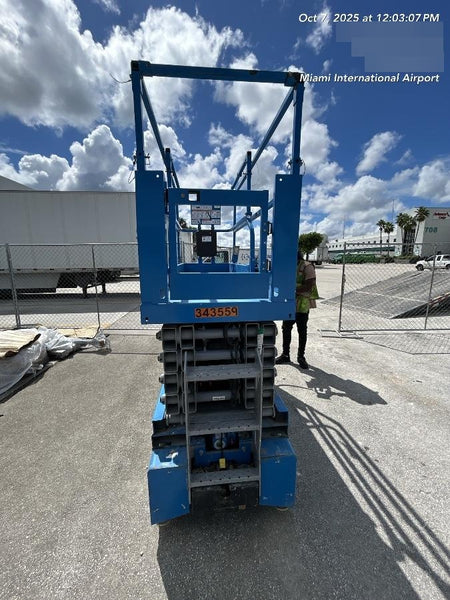 2023 GENIE GS-3232