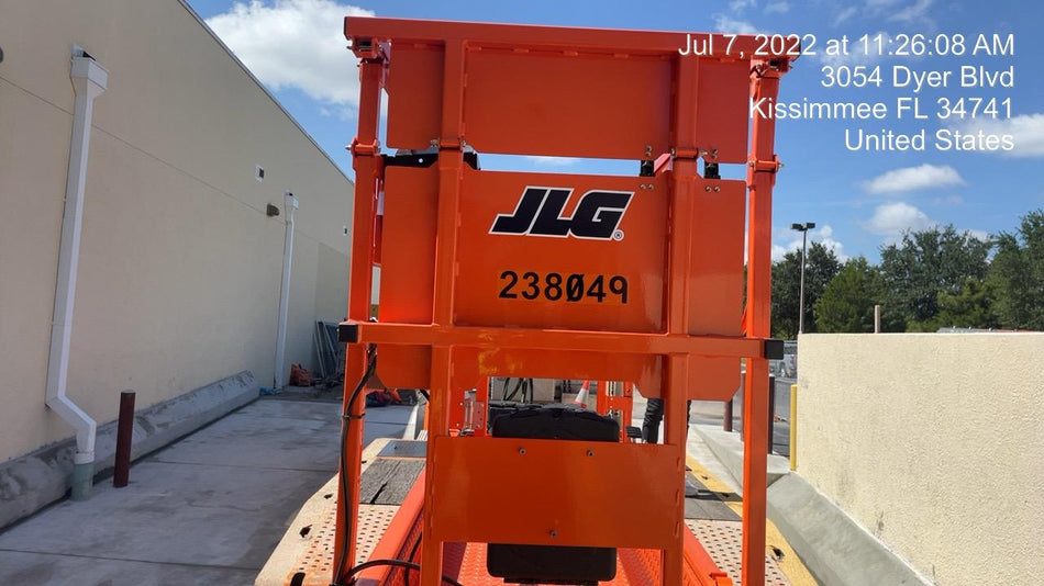 2022 JLG ES1932