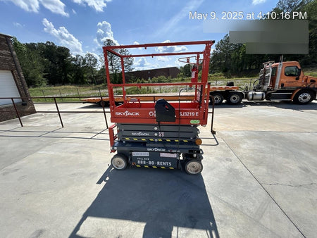 2024 SKYJACK SJ3219E