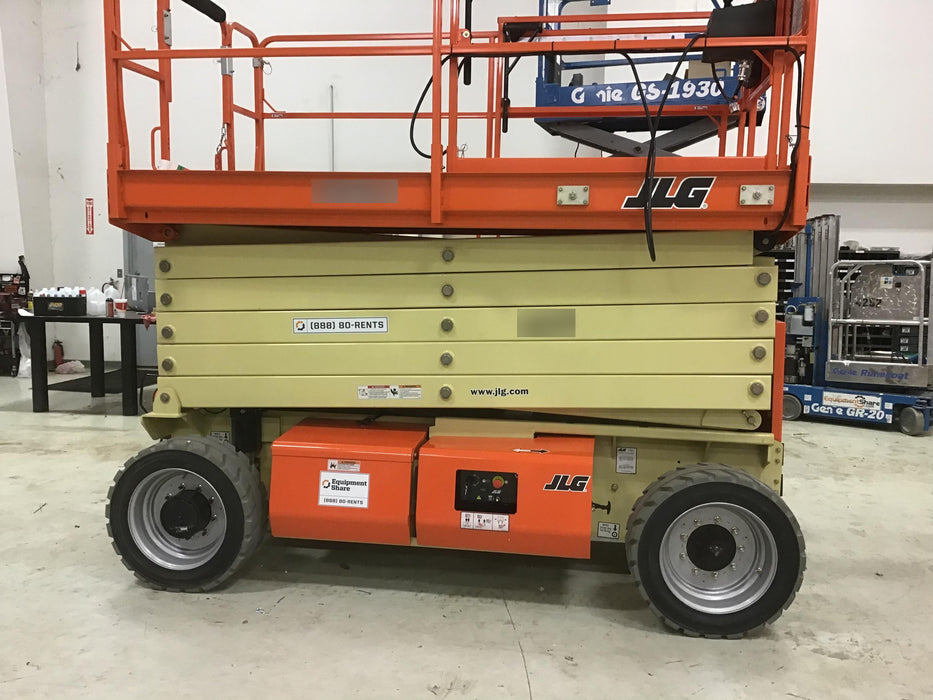 2019 JLG 4069LE