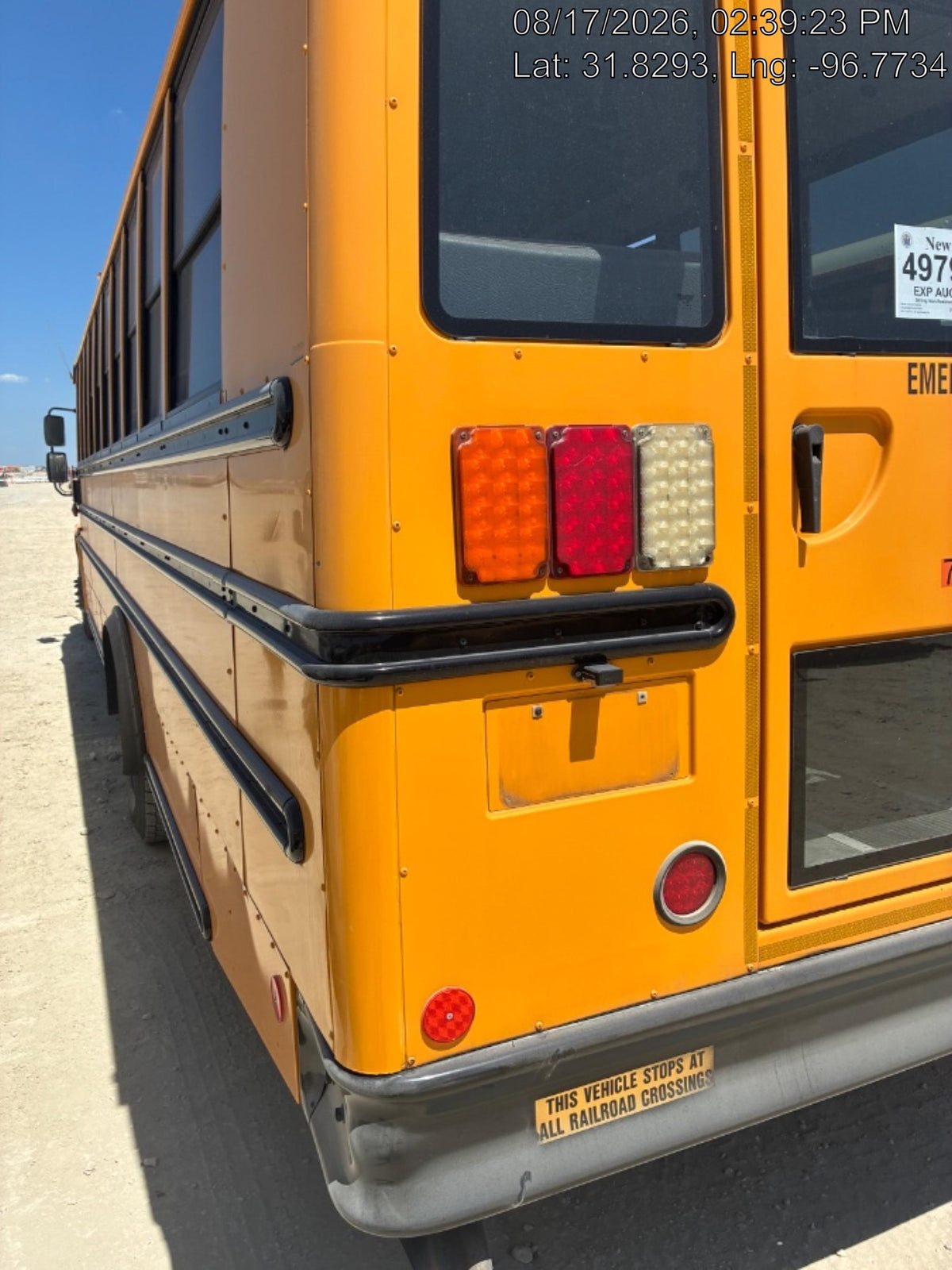 2014 FREIGHTLINER Thomas 72 Passenger Bus