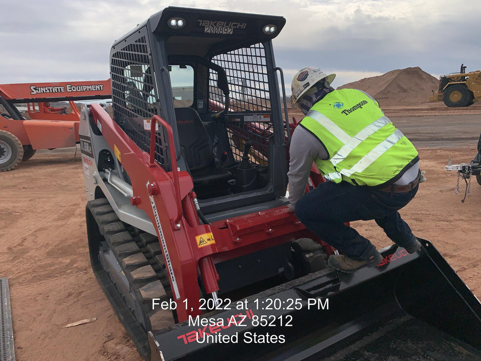 2022 TAKEUCHI TL8R2-R