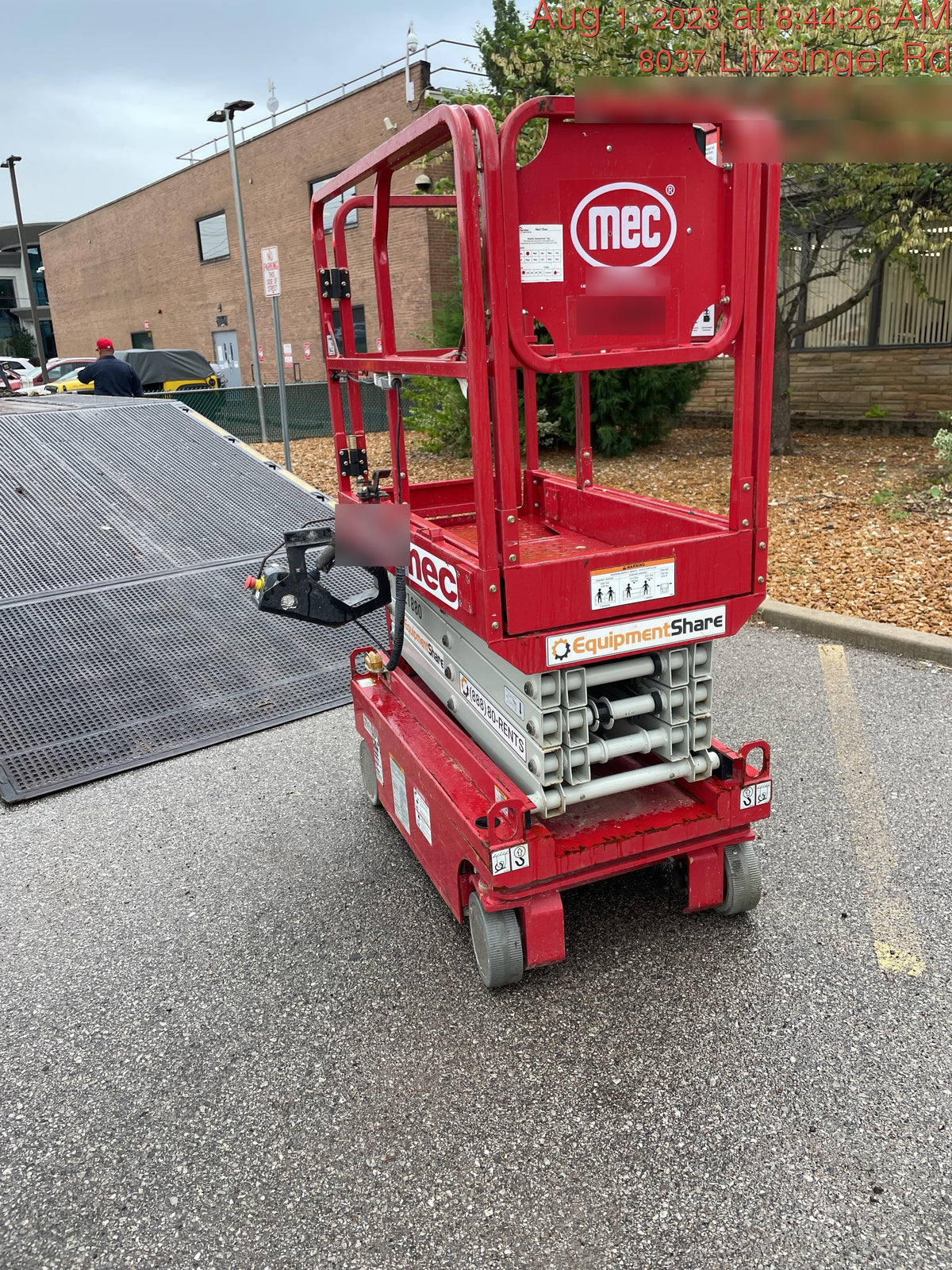 2019 MEC 1330SE MEC 1330SE w/ES Track Hardware, Full Extended 2 Year Warranty