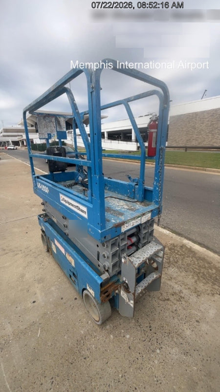 2019 Genie GS-1930 Fixed rails with chain Entry