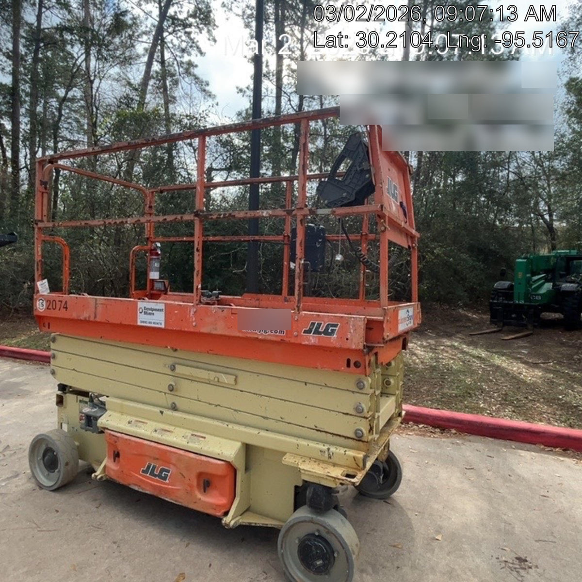 2016 JLG 3246ES