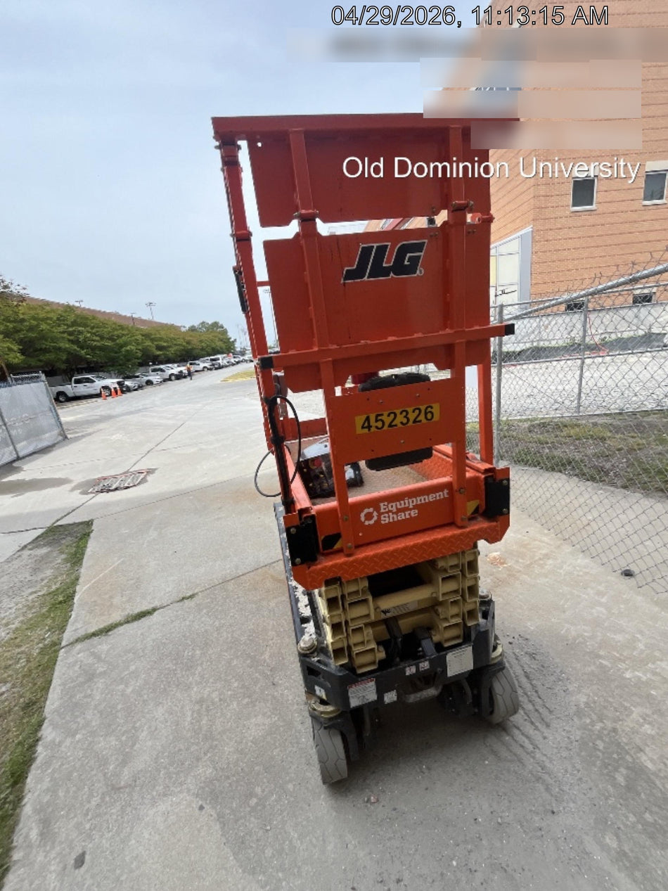 2024 JLG ES1932
