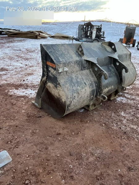 2022 PALADIN 3.0 cu yd Bucket - Paladin