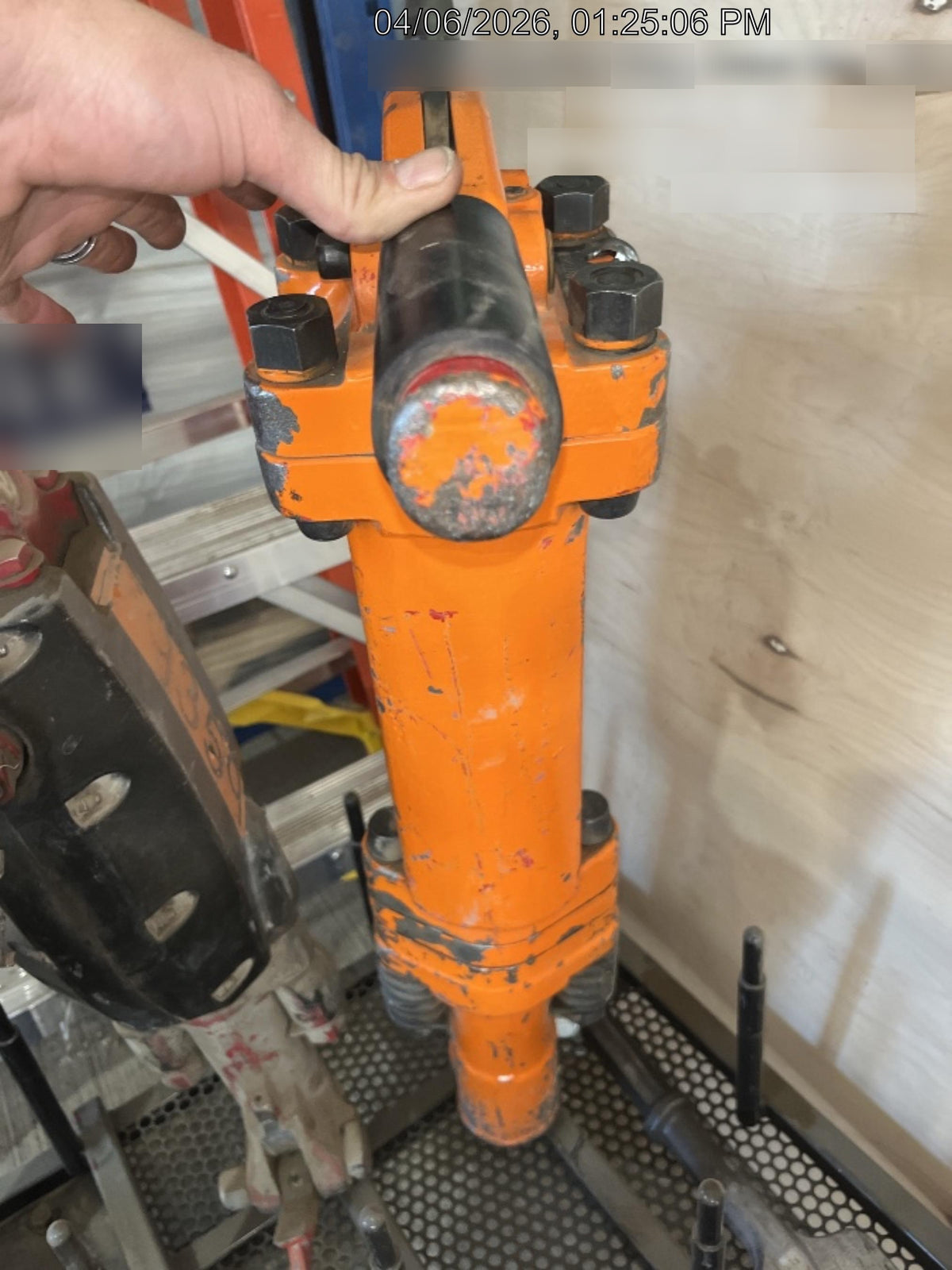 2024 MICHIGAN PNEUMATIC ES-TPB90-118-TRACKER