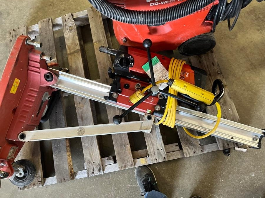 2020 HILTI DD250E