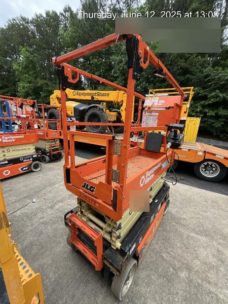 2022 JLG ES1932