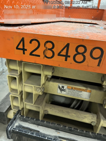 2024 JLG ES1932