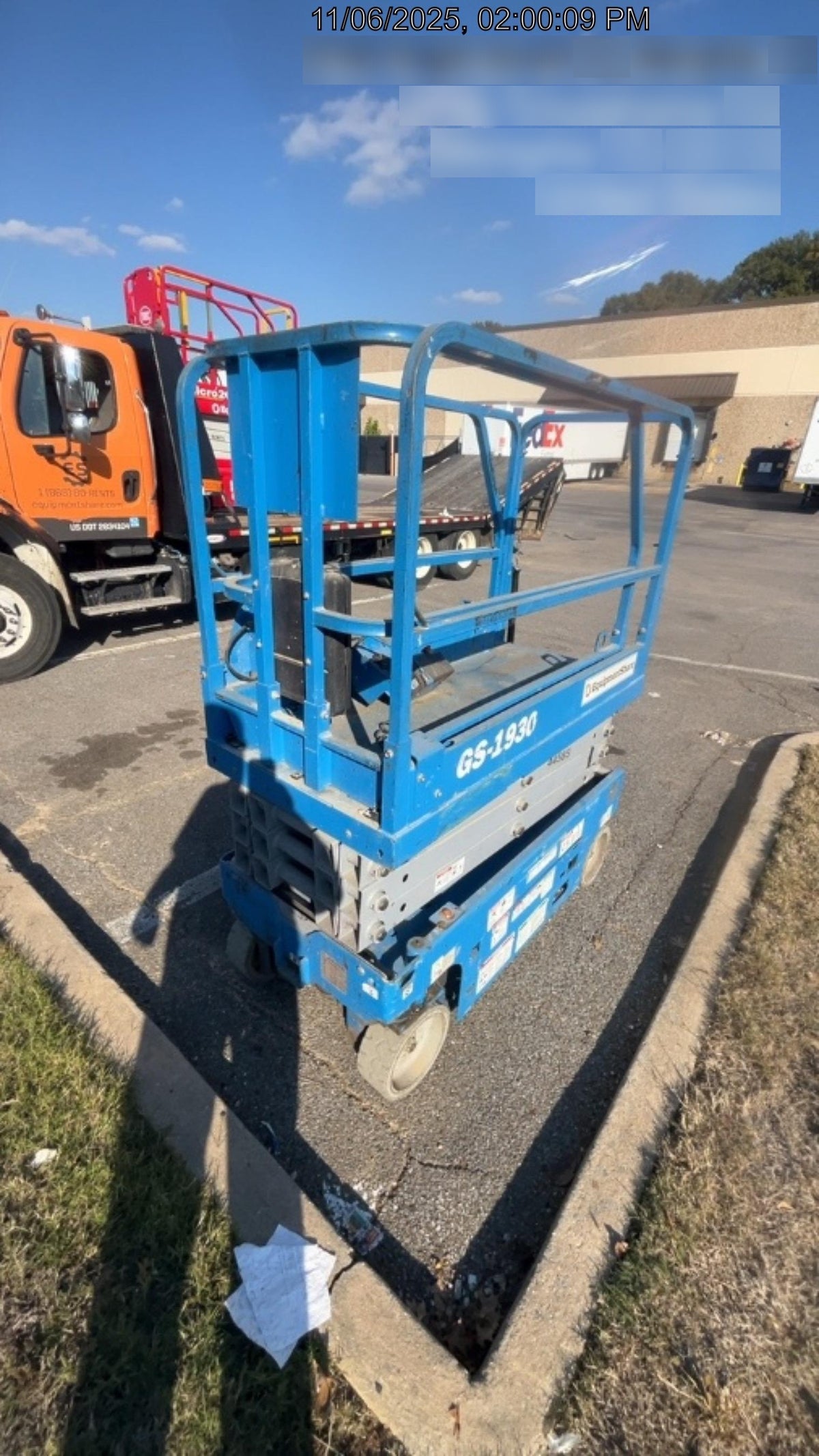 2019 Genie GS-1930 Fixed rails with chain Entry