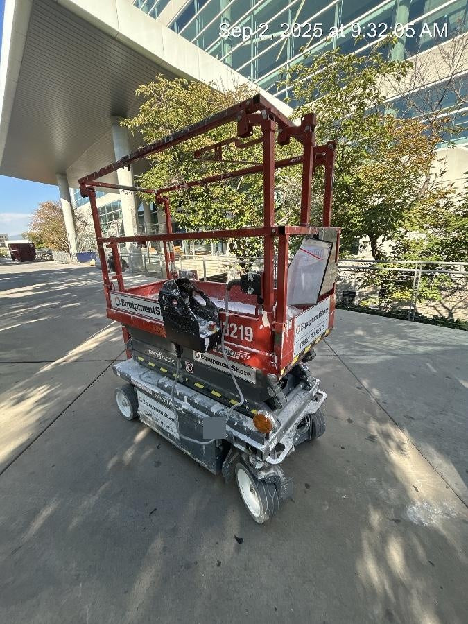 2022 SKYJACK SJ3219