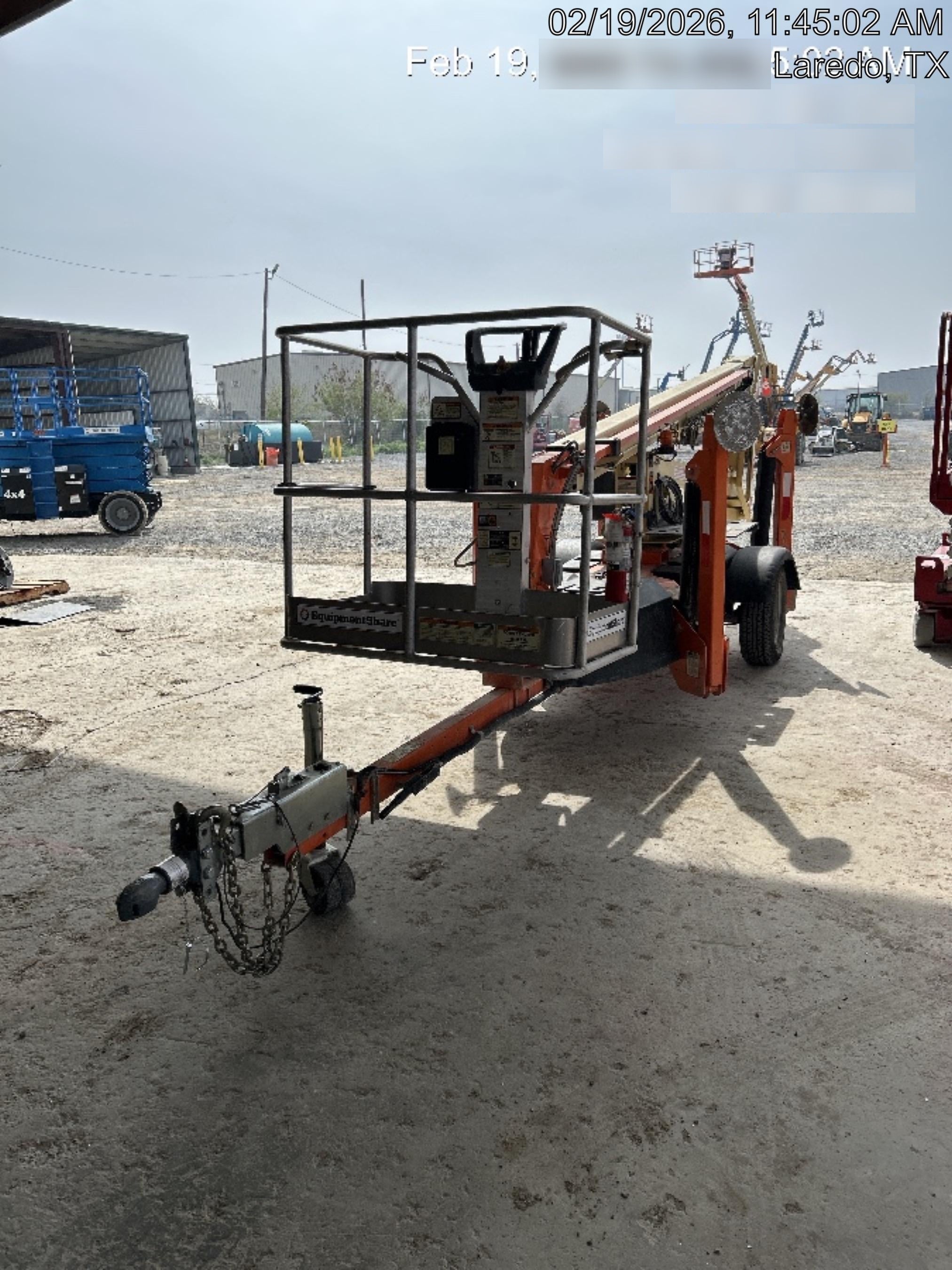 2022 JLG T350
