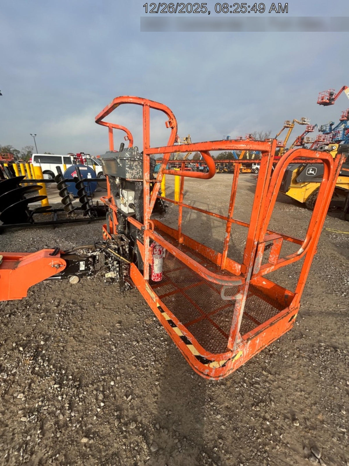 2021 JLG 400S
