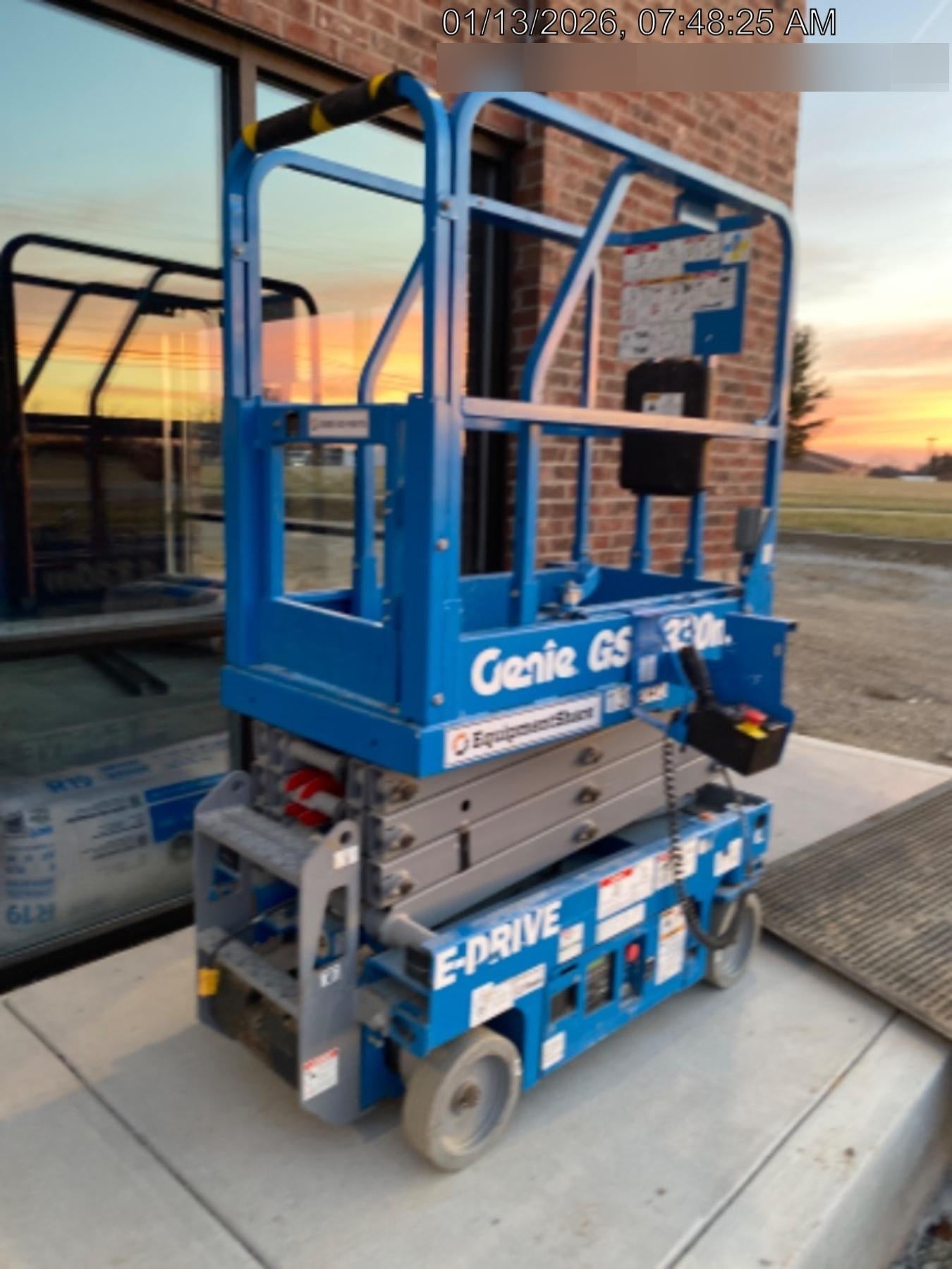 2021 GENIE GS-1330m