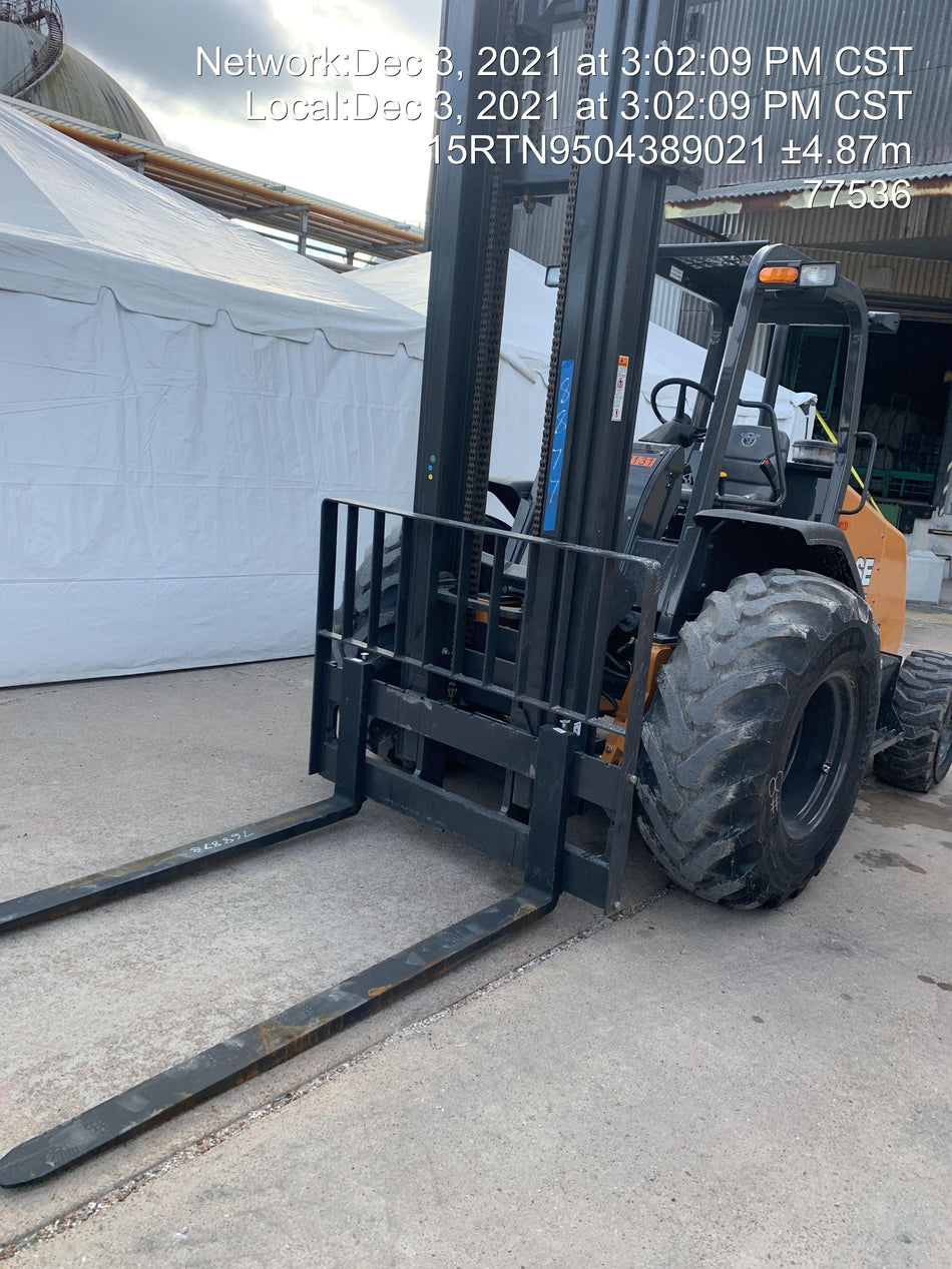 2021 CASE 588H