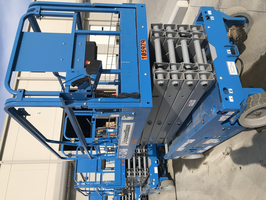 2020 Genie GS-3246 Standard, Folding full height swing gate