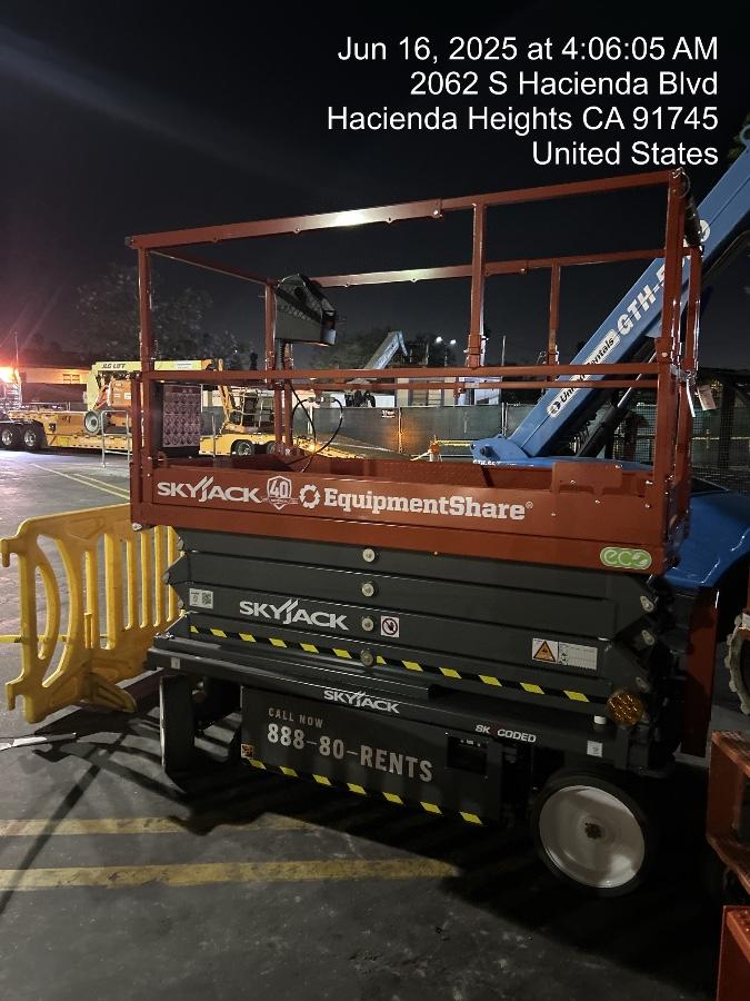 2025 SKYJACK SJ4726