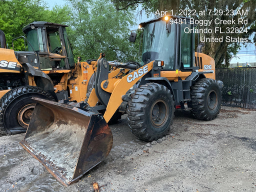 2018 Case 521G CLOSED CAB, JRB 416 STYLE HYD COUPLER