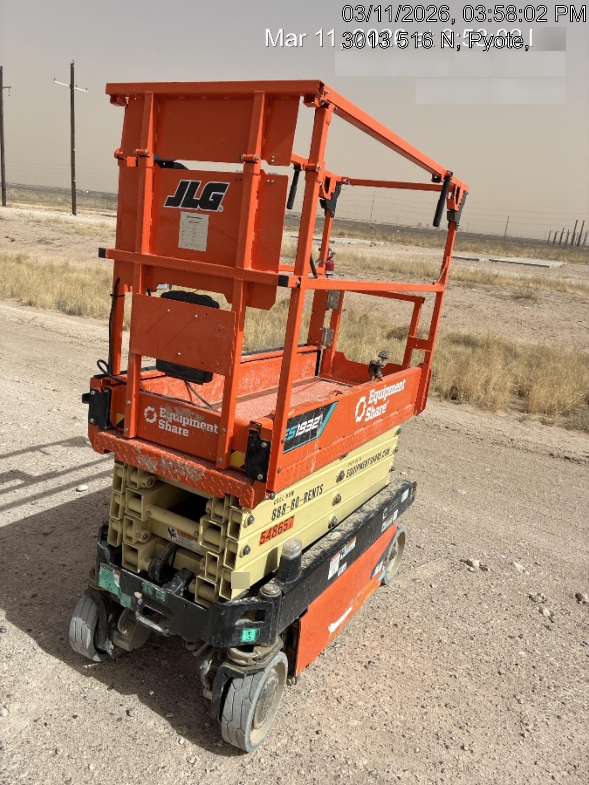 2025 JLG ES1932