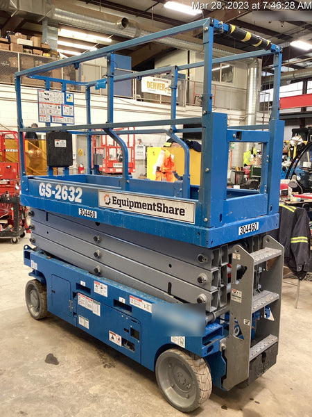 2023 GENIE GS-2632