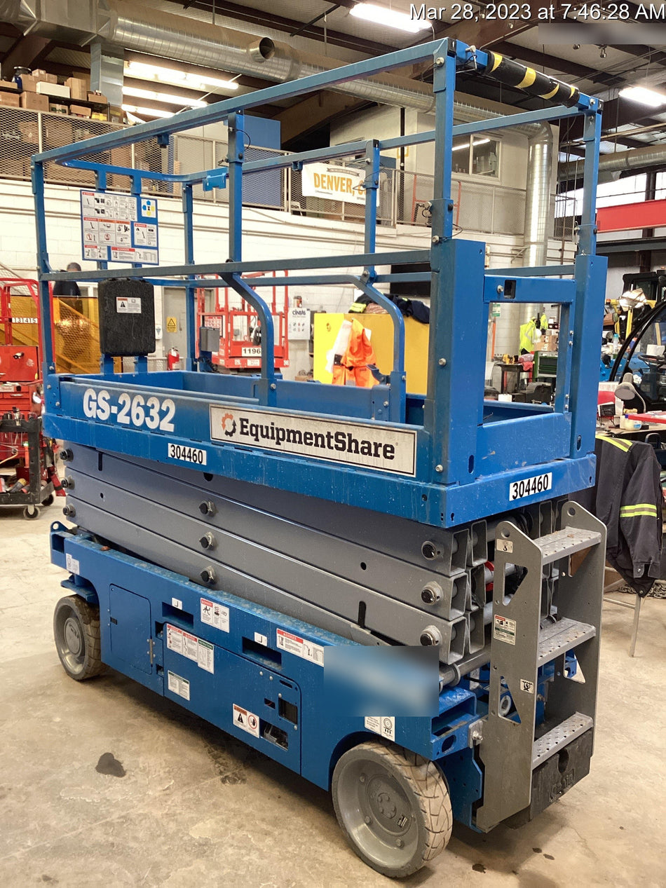 2023 GENIE GS-2632