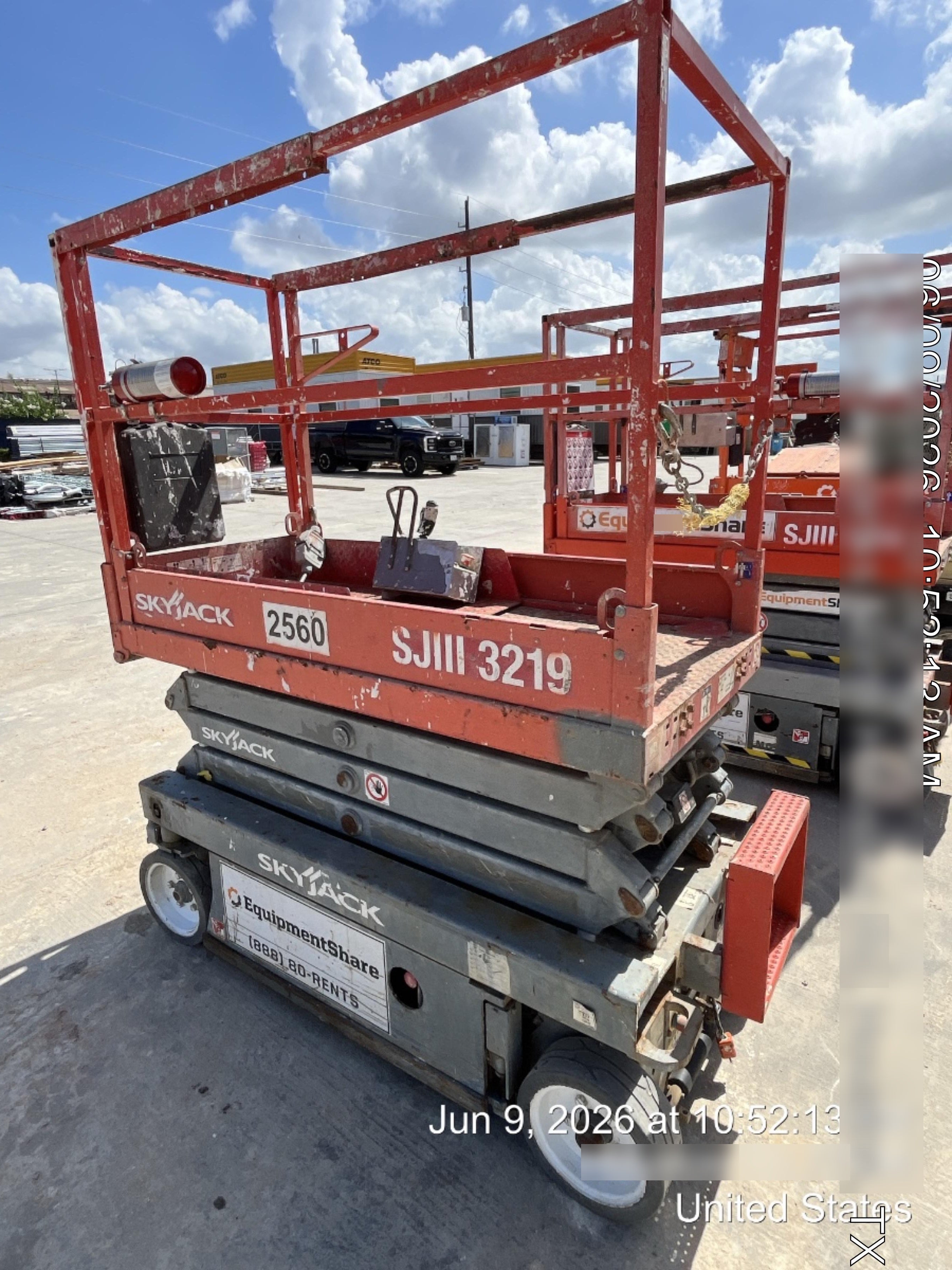 2016 Skyjack SJIII-3219 Standard Options