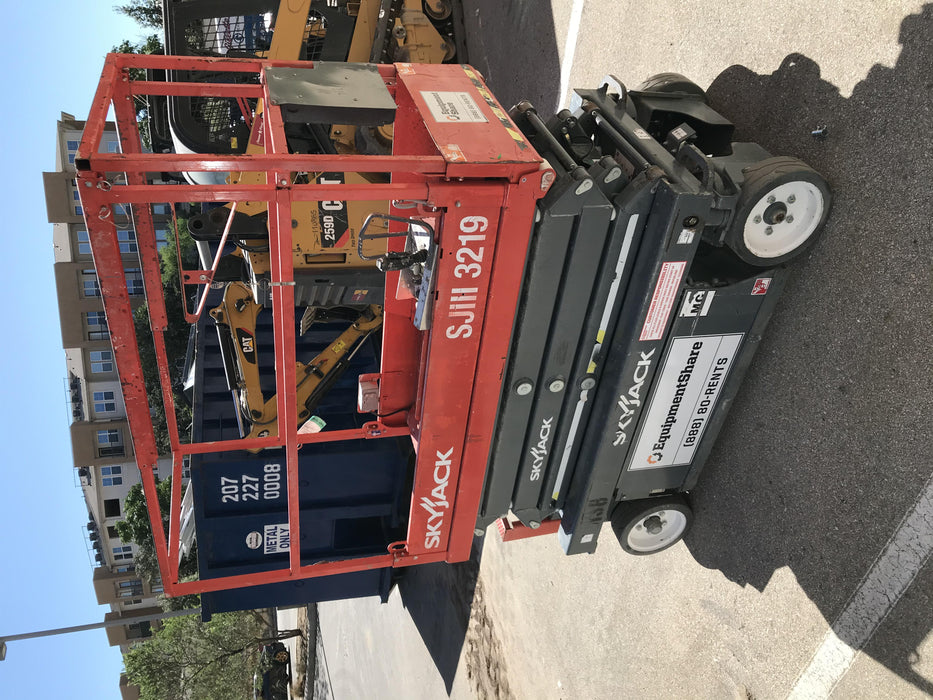 2017 Skyjack SJIII-3219 Skyjack SJ3219, Trojan Battery Set, Extended Warranty 5yr/5k hr