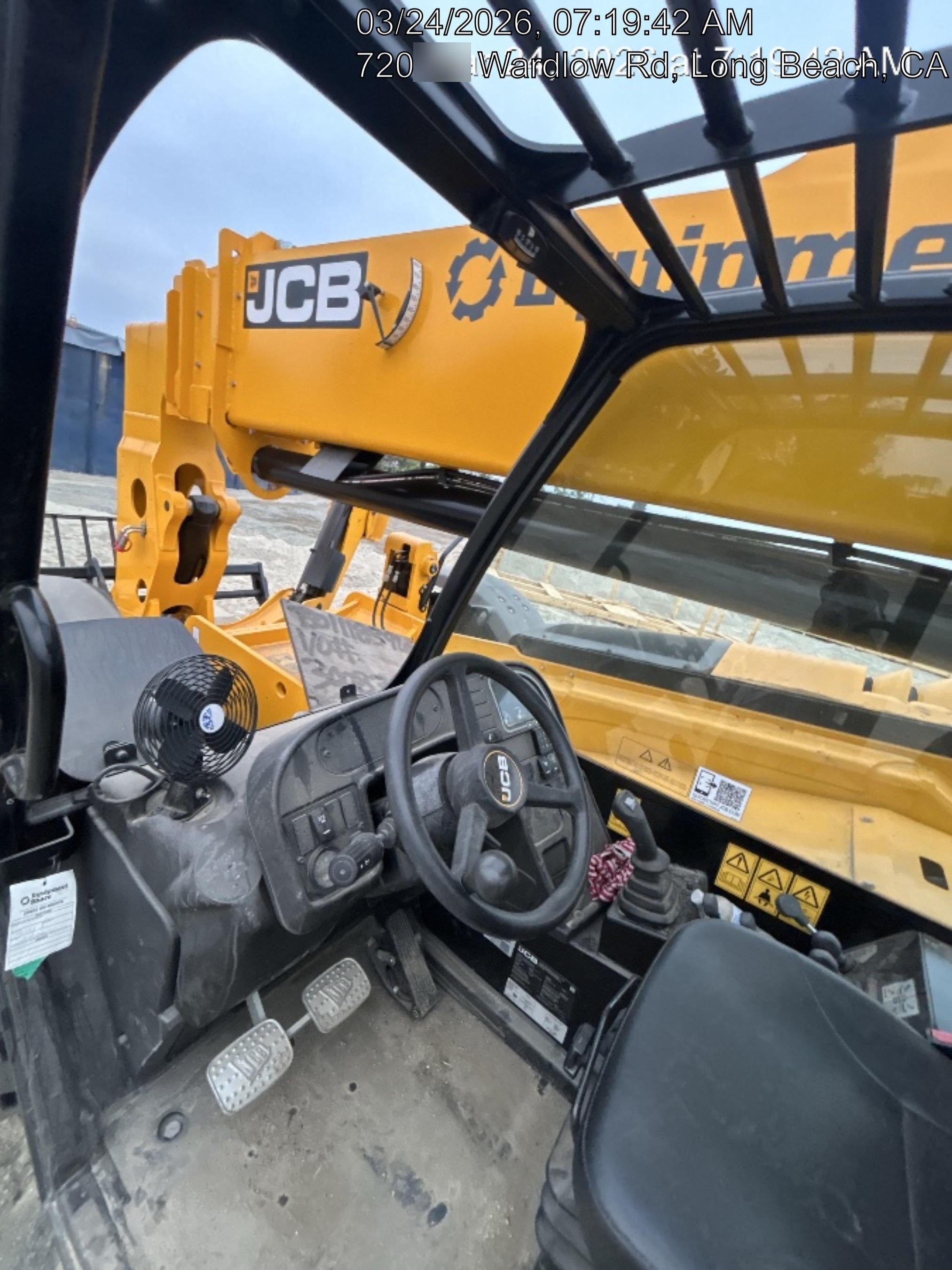 2025 JCB 512-56