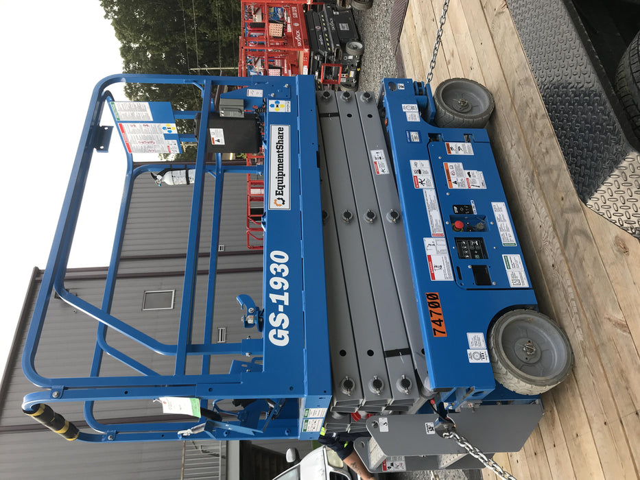 2020 Genie GS-1930 Fixed rails with chain entry gate - Pre A92.20