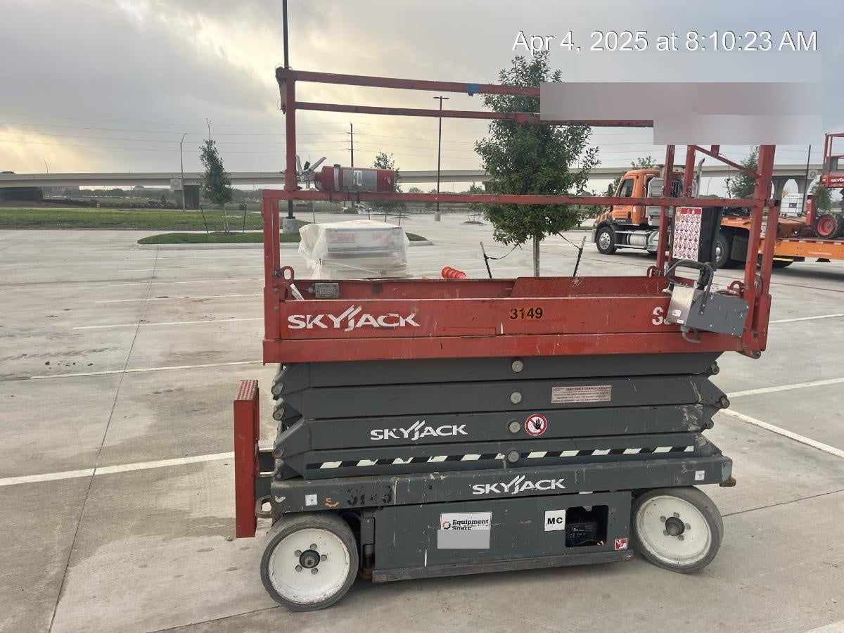 2017 Skyjack SJIII-3226 Standard