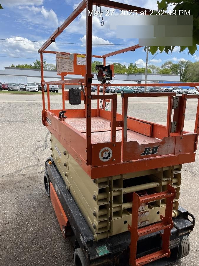 2021 JLG R3246