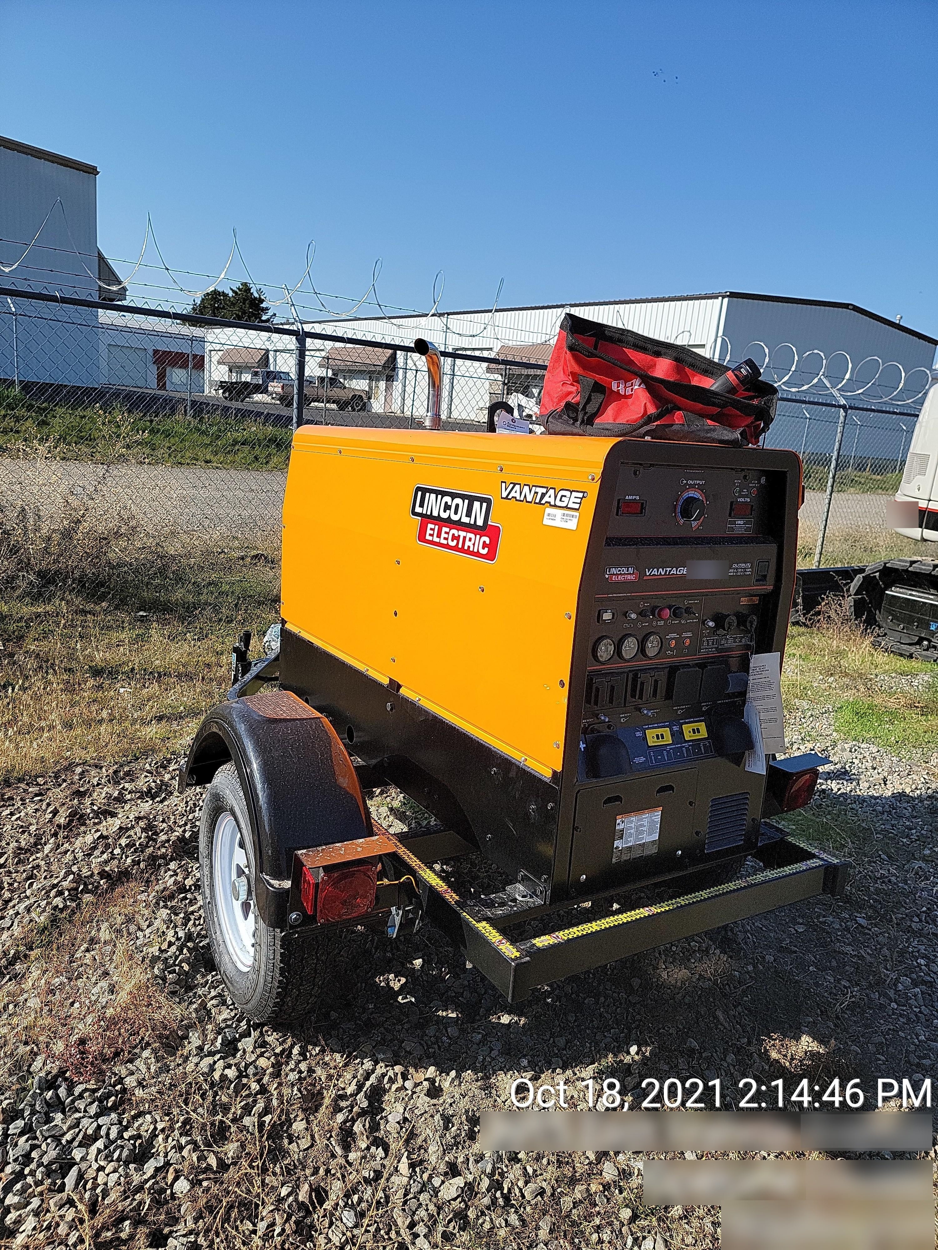 2021 Lincoln Electric Vantage 322 Vantage 322 Ready Pak 3 w/ Decals, ORANGE (includes trailer, cable rack, fender light kit) NO Telematics