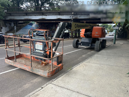 2023 JLG 660SJ