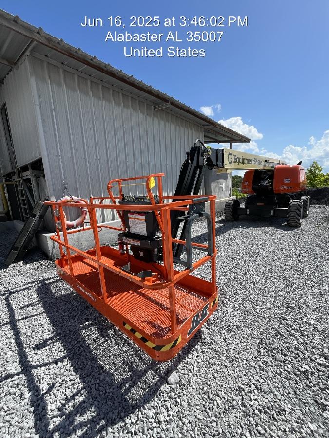 2025 JLG 660SJ