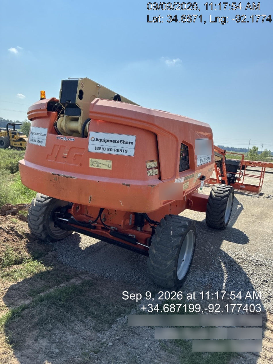 2019 JLG 660SJ