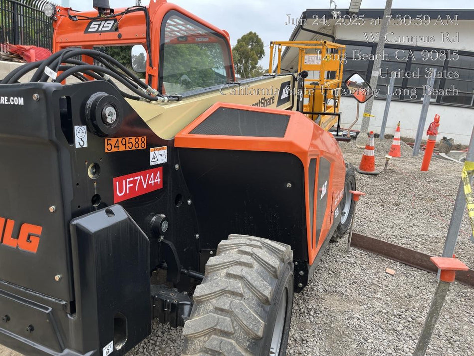2025 JLG 519