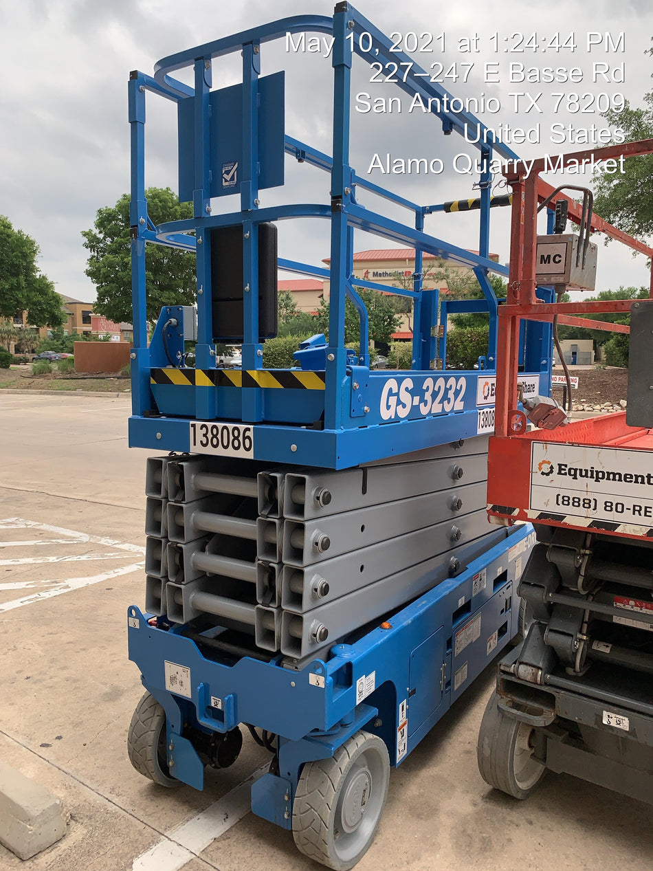 2021 GENIE GS-3232