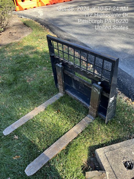 2023 BOBCAT 36" Mini Skid Steer Fork Carriage - Bobcat