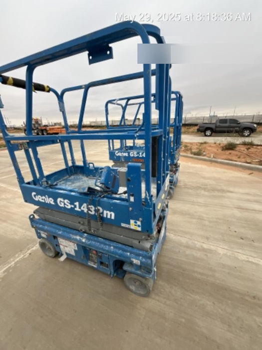 2022 GENIE GS-1432