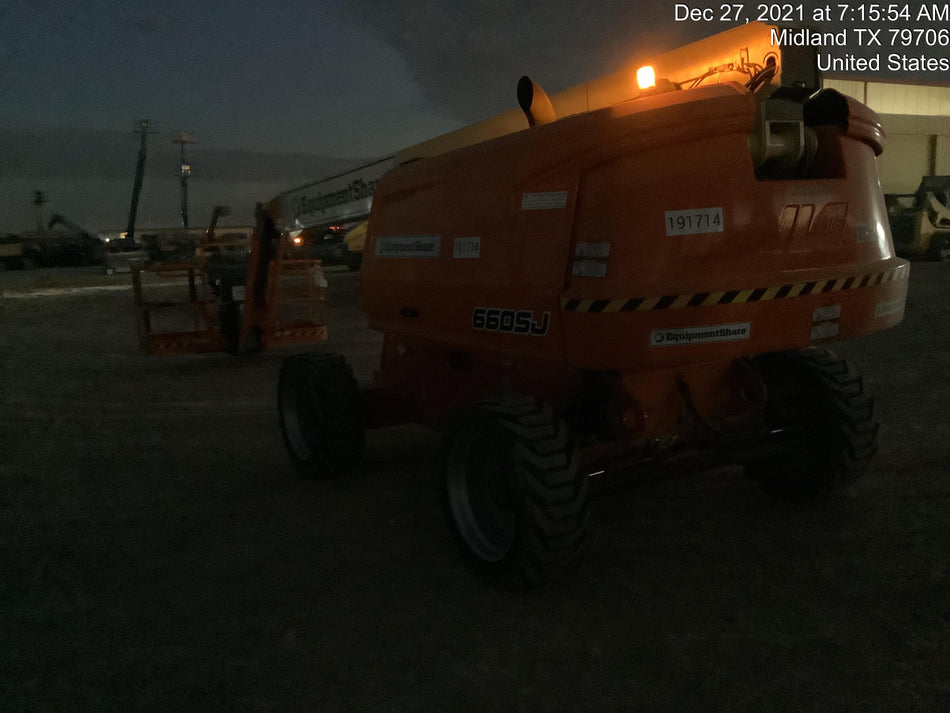 2021 JLG 660SJ