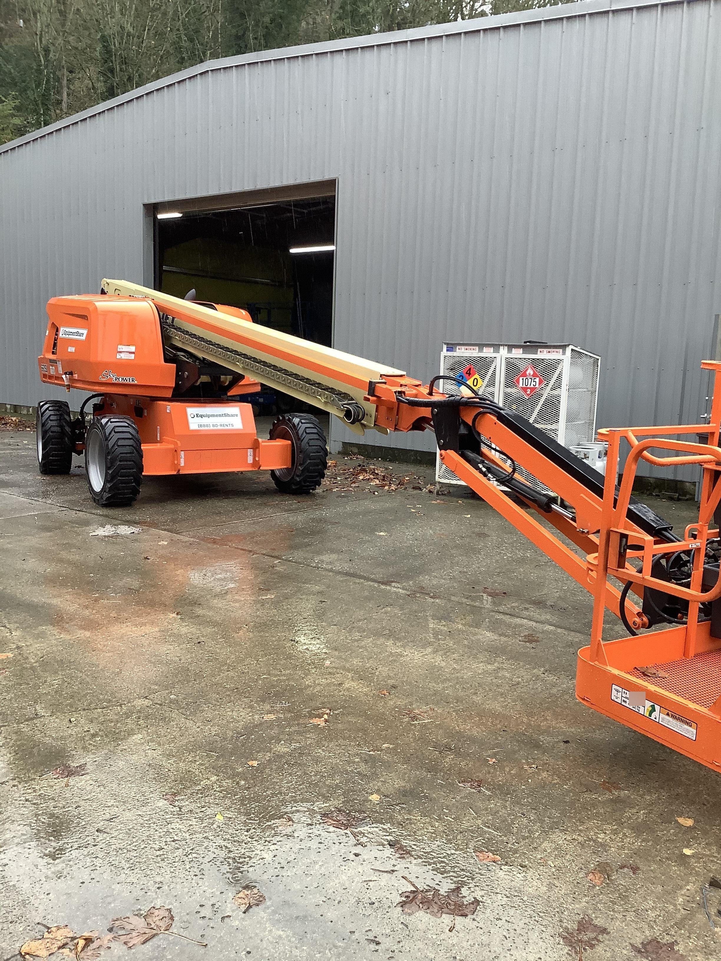 2021 JLG 660SJ