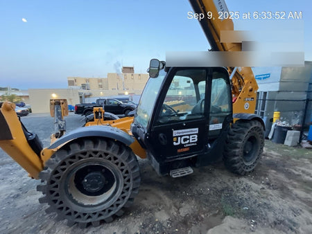 2022 JCB 510-56