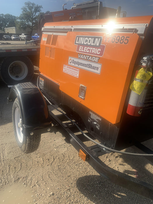 2021 Lincoln Electric Vantage 322 Vantage 322 Ready Pak 3 w/ Decals, ORANGE (includes trailer, cable rack, fender light kit) NO Telematics