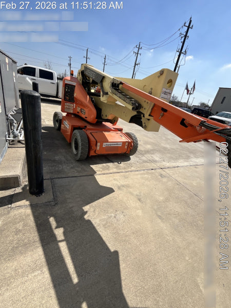 2019 JLG E400AJPN