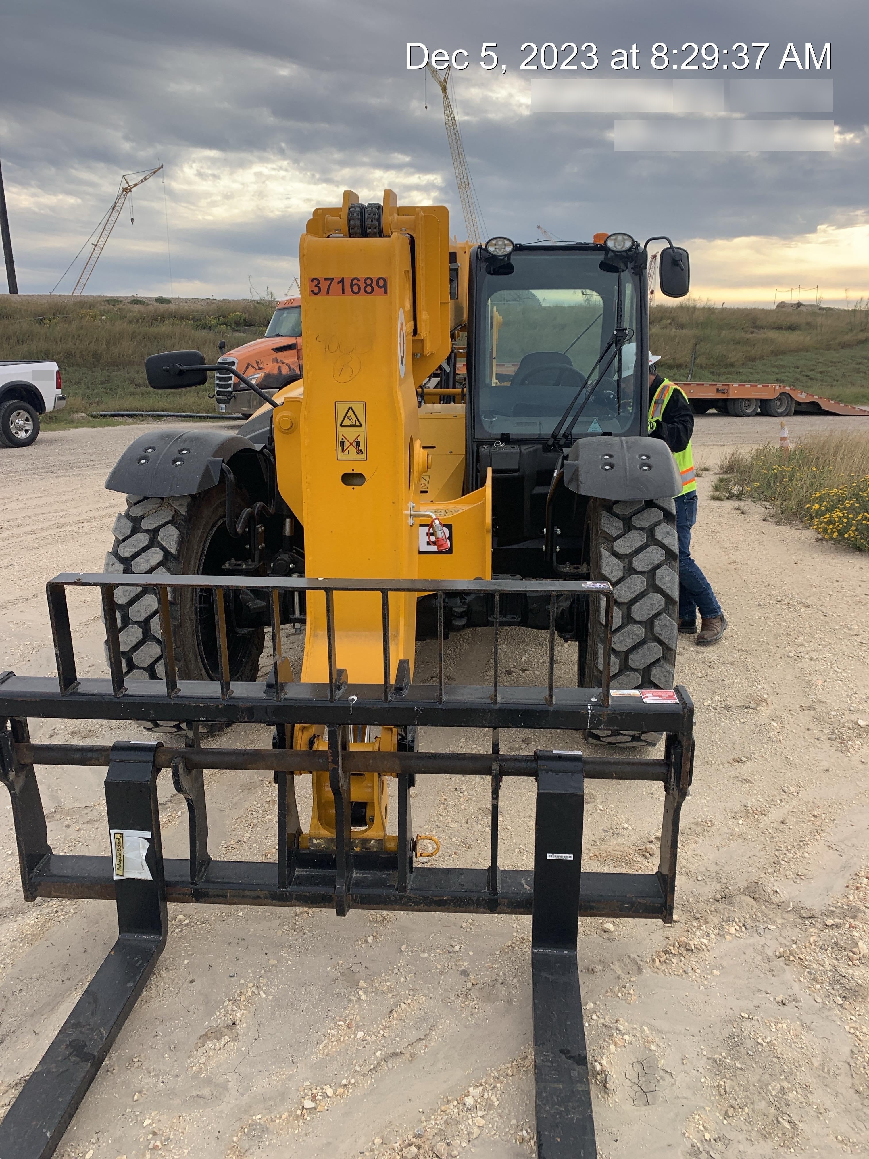 2024 JCB 509-42